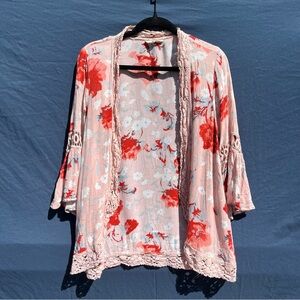 Entro size small lace detail pink flower cardigan flowing sleeves